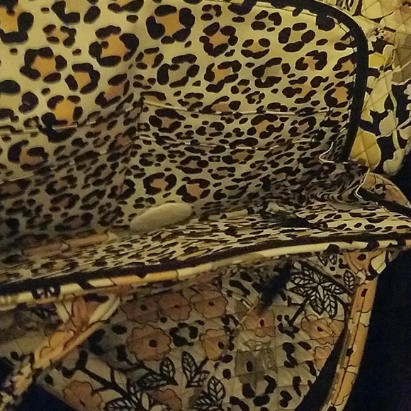 Purses - Picture 3 of 3